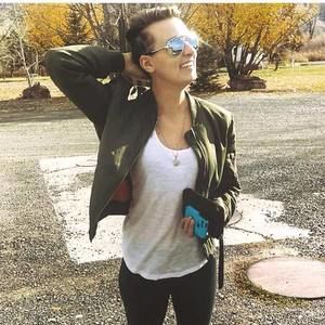 Meet your Posher, Allison